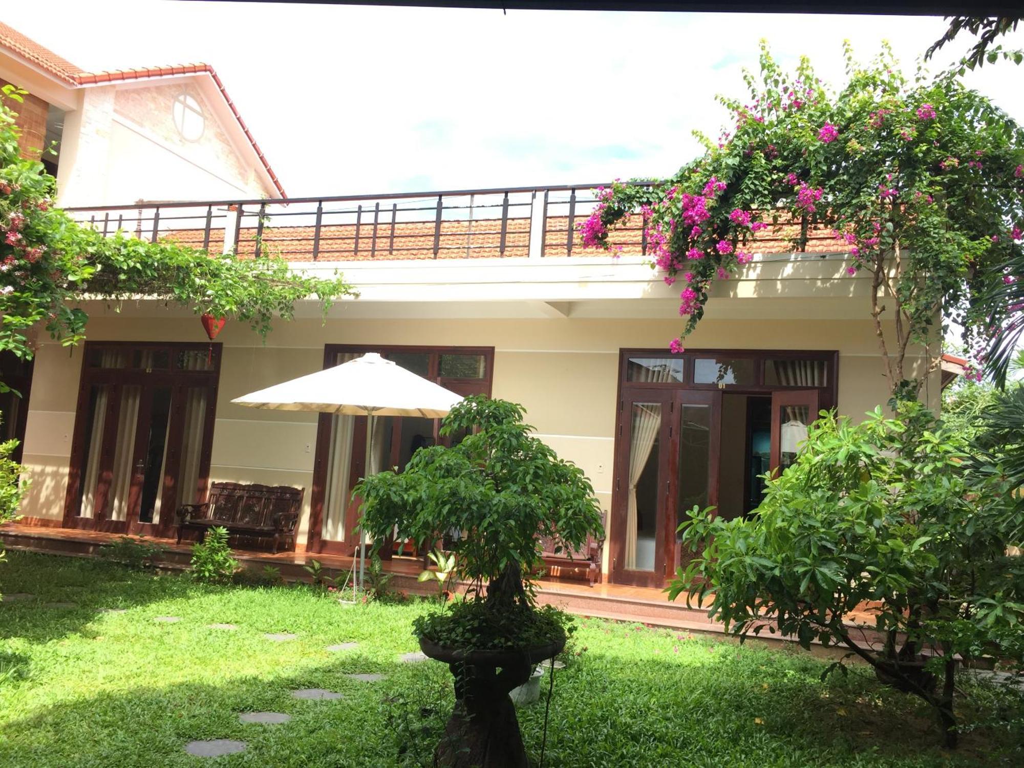 Galaxy Homestay Hội An Buitenkant foto